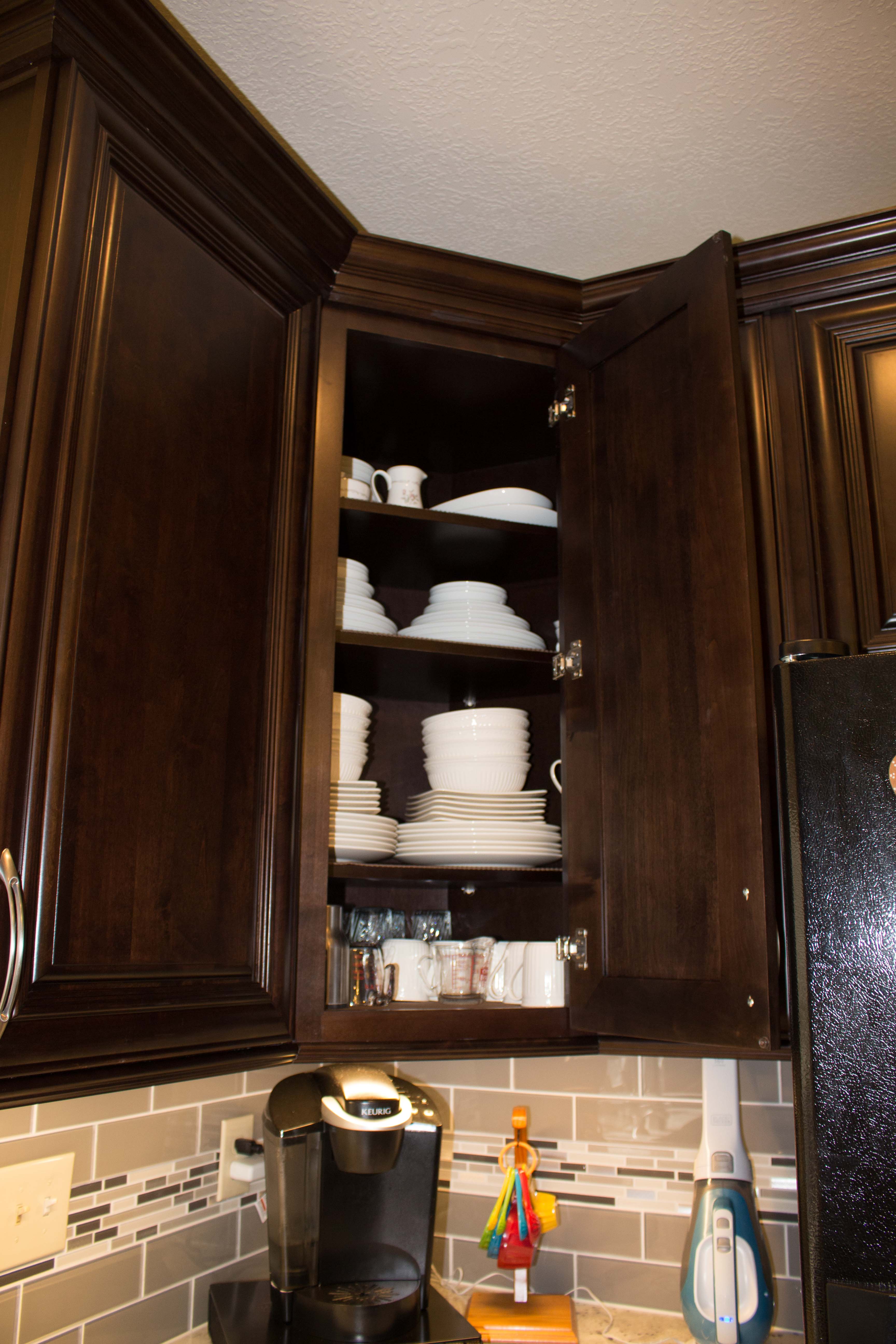 Wildwood - Corner Cabinet - Stylish